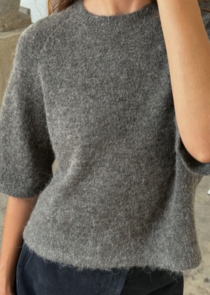 Abbie knit Mole Melange Boii Studios